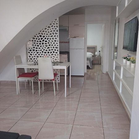 Apartamento Serrano Con Terraza Málaga Esterno foto